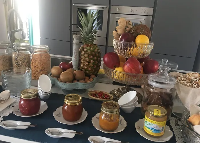 诺托旋律3号套房住宿加早餐旅馆 4*