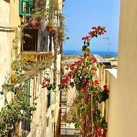 Melodia3 Bed & Breakfast