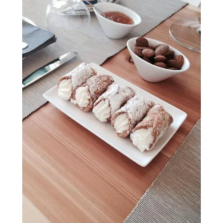 Melodia3 Nocleg ze śniadaniem 4*